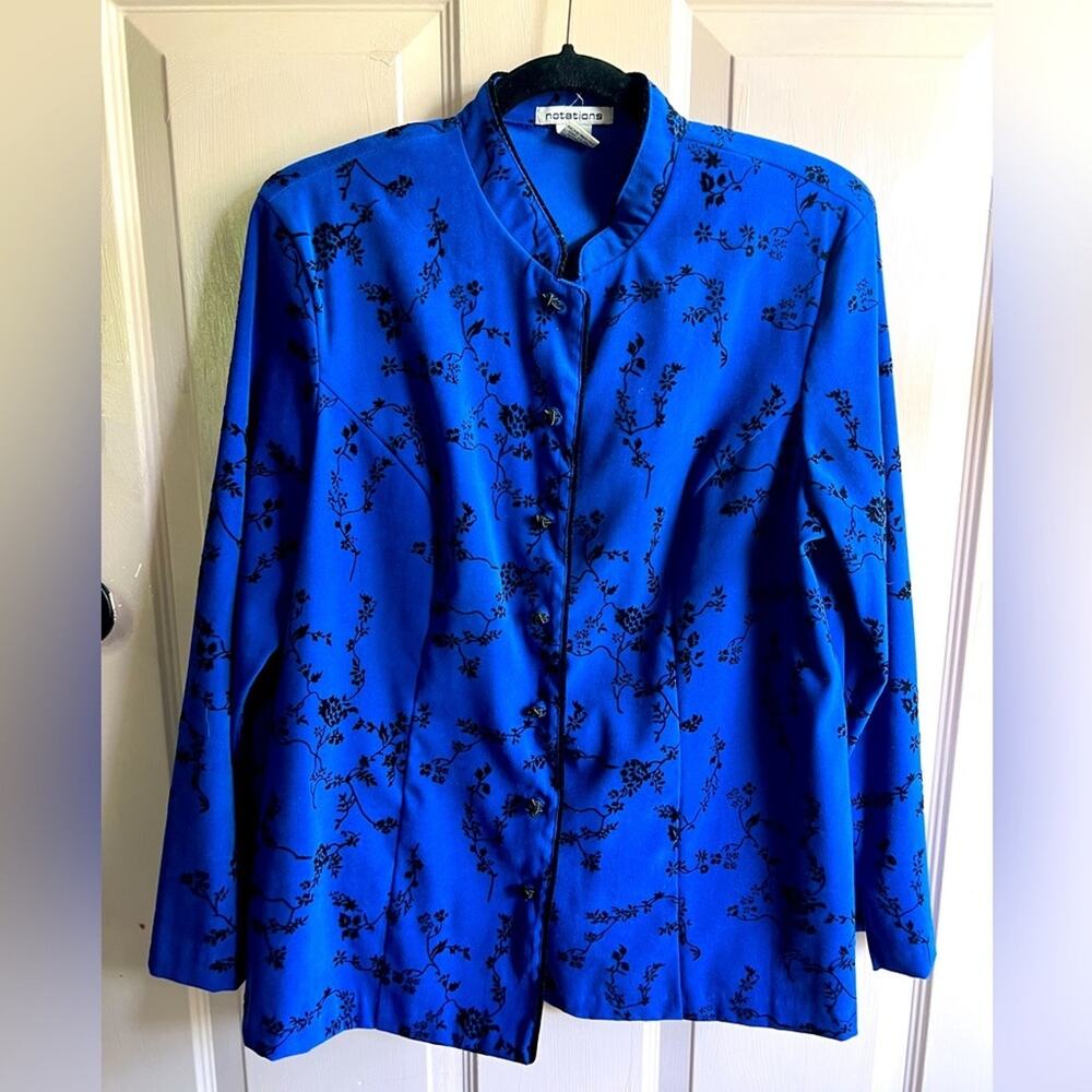 Vintage Notations Asian-style blazer, blue with black velvet floral accents | L